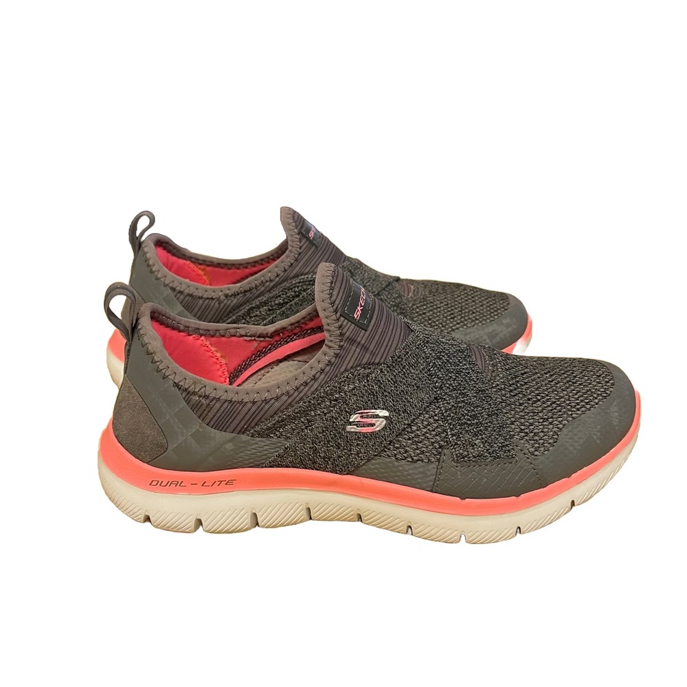 Skechers Air -Cooled Memory Foam Slip on Sz 6 Gray/Pink Comfort Sneakers EUC